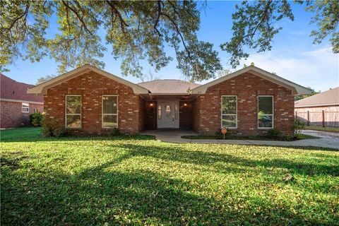 Photo of 241 DEVON Road, La Place, LA 70068 (MLS # 2554339)