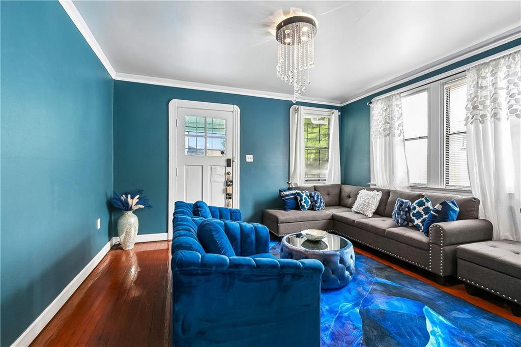 4108 N ROBERTSON Street