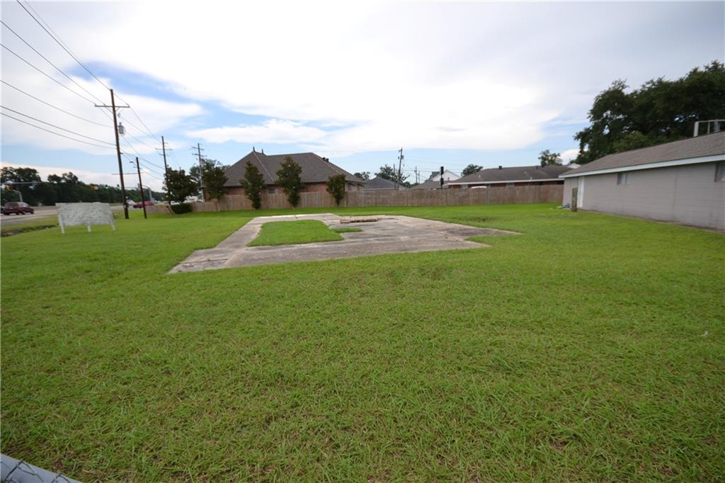 12519 HWY 90 Highway