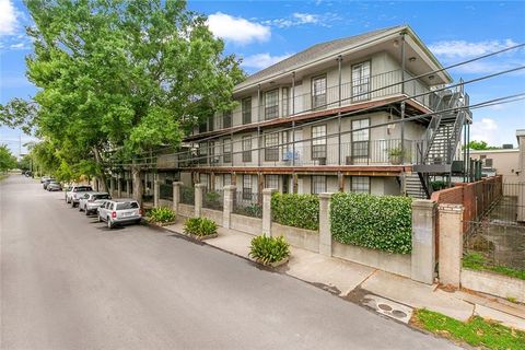 Photo of 248 CHEROKEE Street #22, New Orleans, LA 70118 (MLS # 2557483)