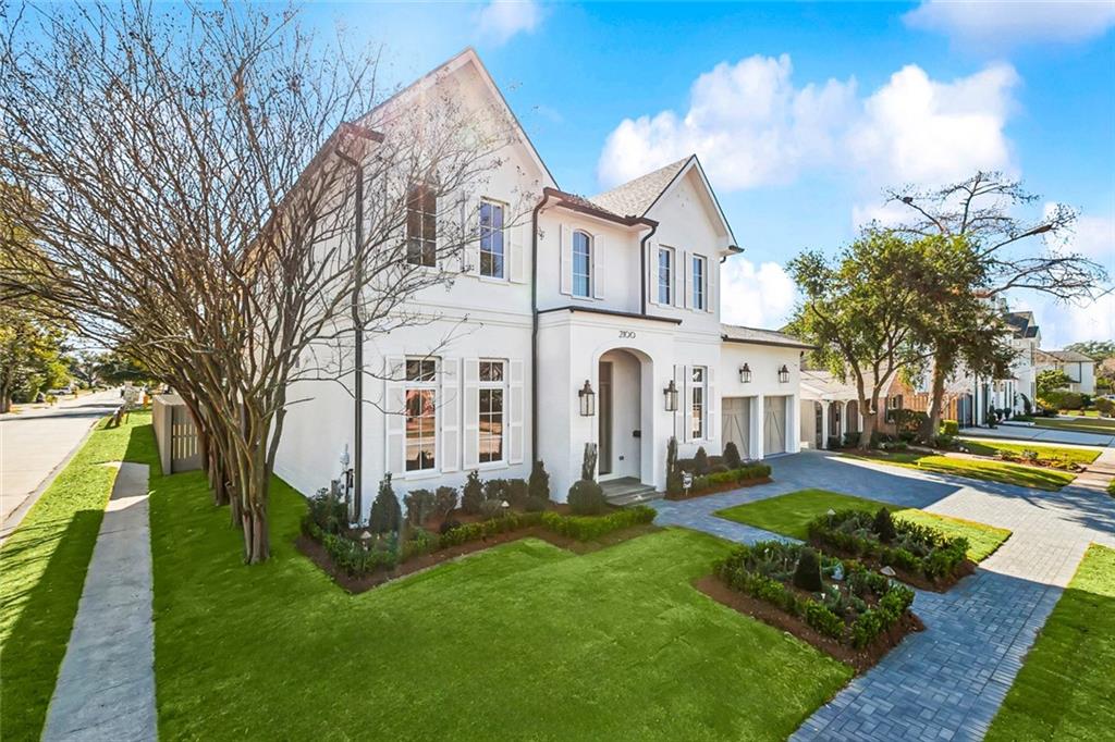 2100 AVENUE B Avenue