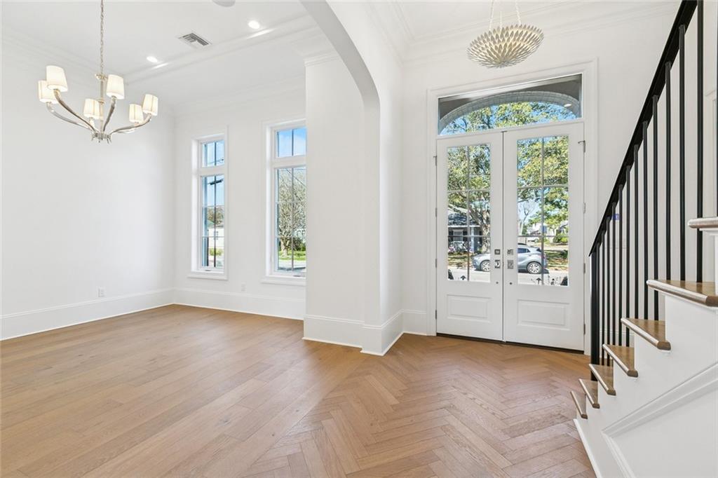 2100 AVENUE B Avenue