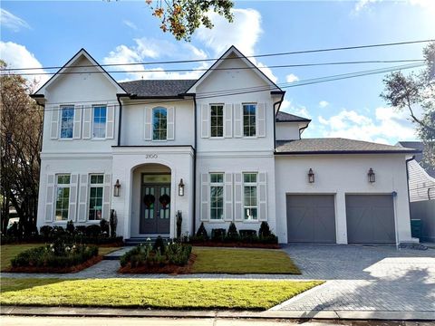 2100 AVENUE B Avenue Metairie LA 70001