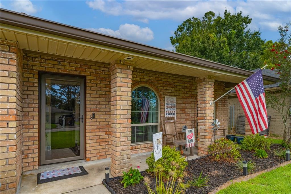 137 DIANNE Drive
