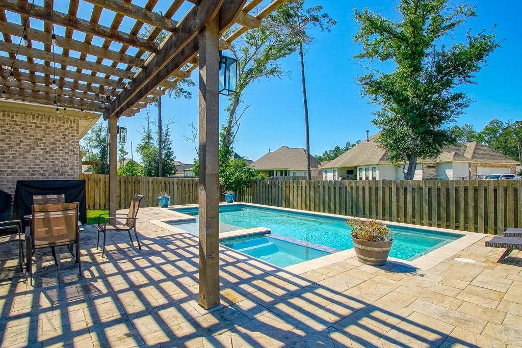 745 GREY HERON Lane