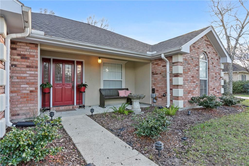 215 WOODBRIDGE Boulevard