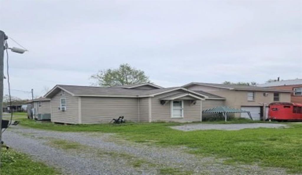 1074 HIGHWAY 44 Highway