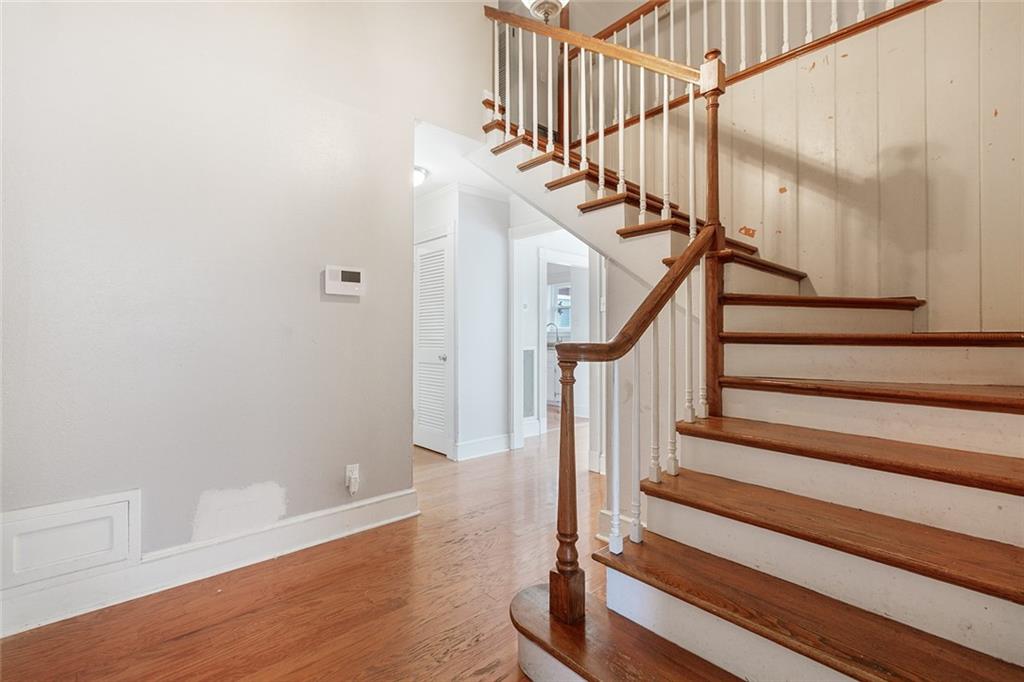 227 MIDWAY Drive