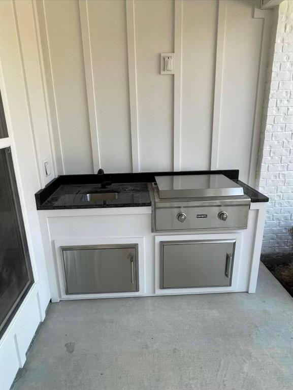 Holden, Louisiana 70744, United States, 4 Bedrooms Bedrooms, ,4 BathroomsBathrooms,Residential,Pending,70619