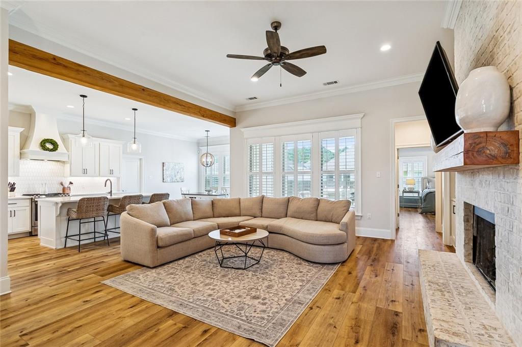 3012 ROCK DOVE Drive
