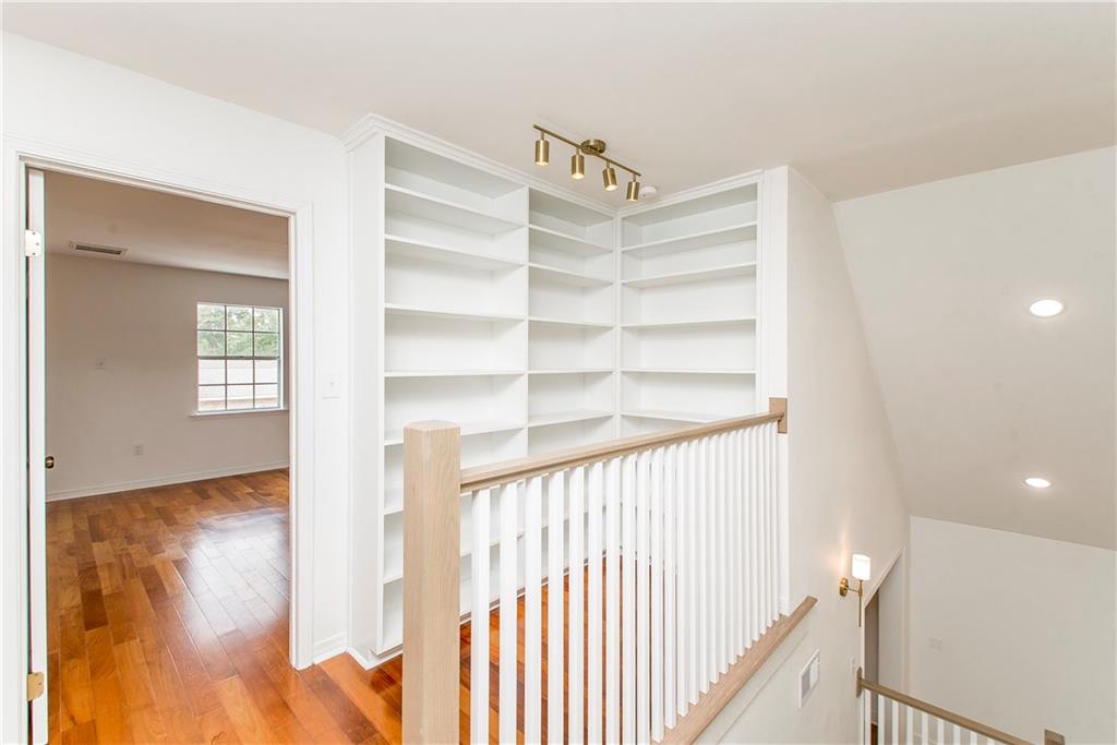 Hammond, Louisiana 70403, United States, 4 Bedrooms Bedrooms, ,4 BathroomsBathrooms,Residential,Active,35401