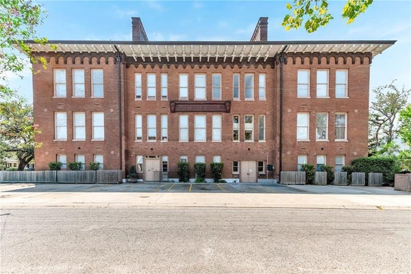 3601 CAMP ST APT 302, NEW ORLEANS, LA 70115 - Image 9989ecd346e2ce20b8c069b19e8fc55b/46407782