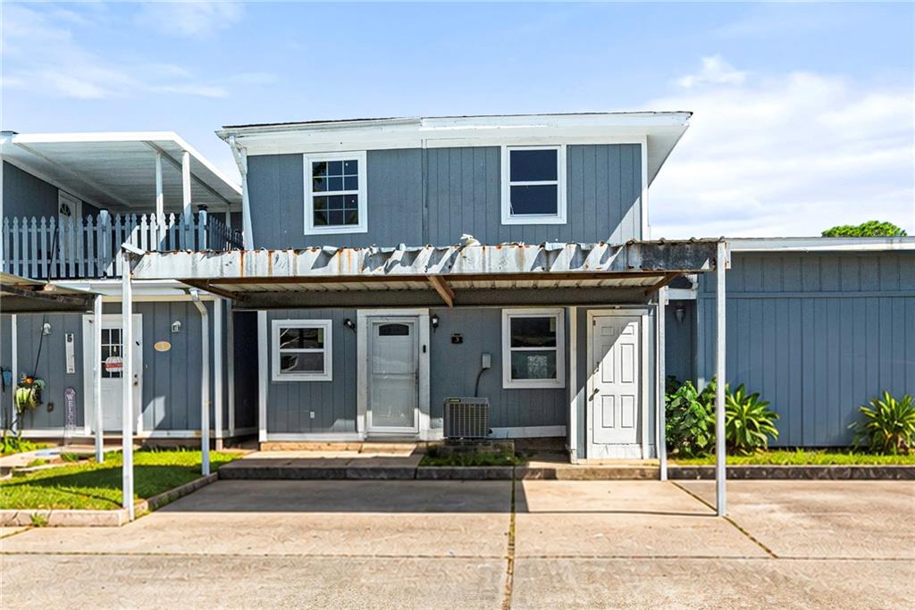 3 SWEETGUM Lane -