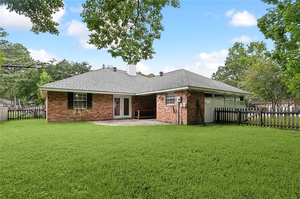 Mandeville, Louisiana 70448, United States, 3 Bedrooms Bedrooms, ,2 BathroomsBathrooms,Residential,Active,87894