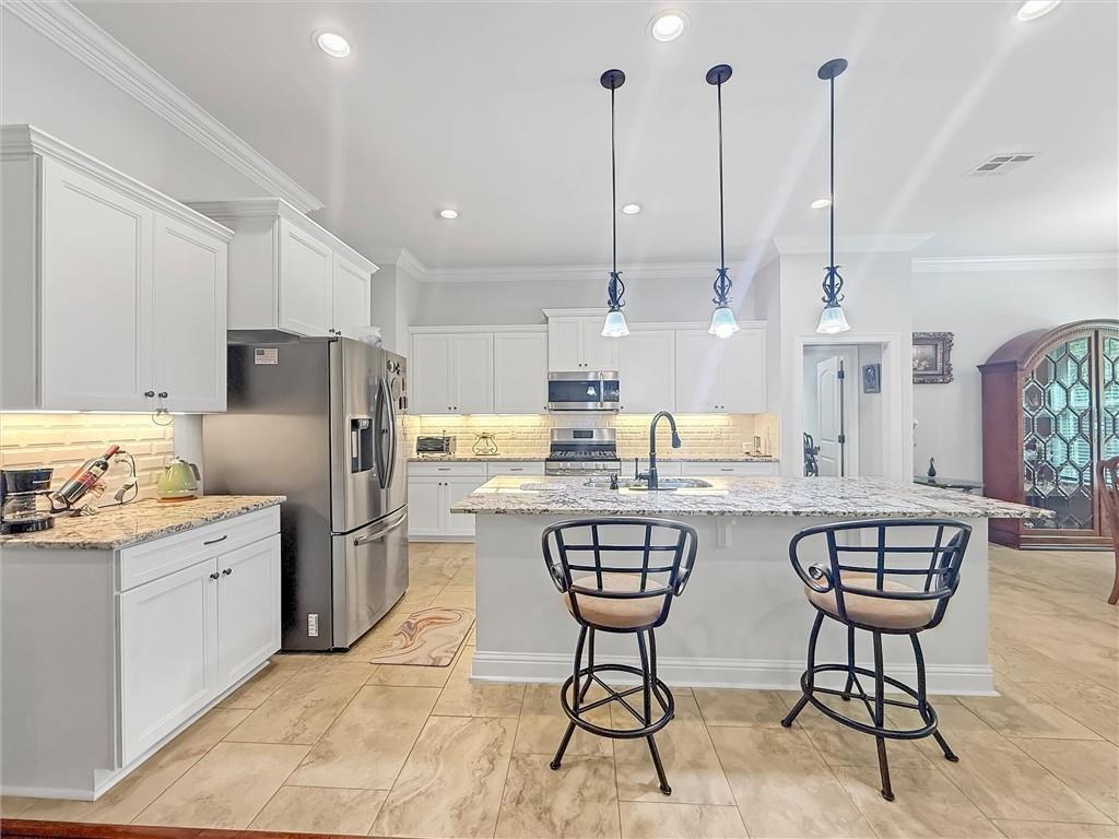339 SAWGRASS Loop