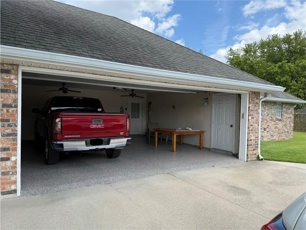 603 KELLI Street