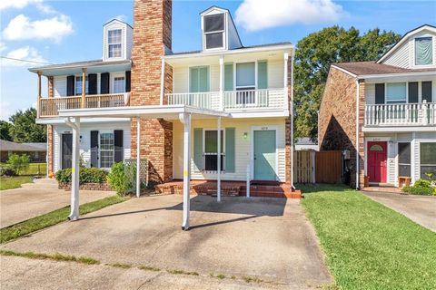 4213 RIVER Road Jefferson LA 70121