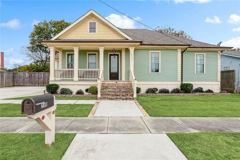 2500 CULOTTA Street Chalmette LA 70043