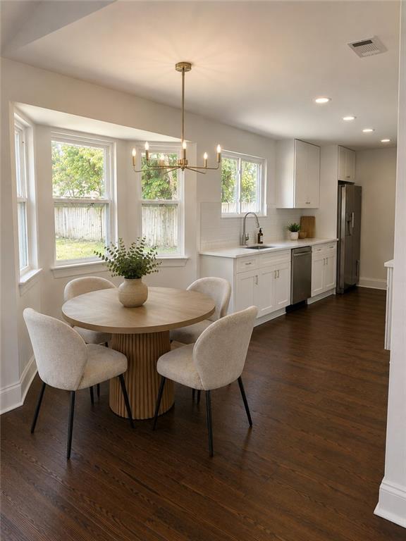 112 BOSWELLS Drive
