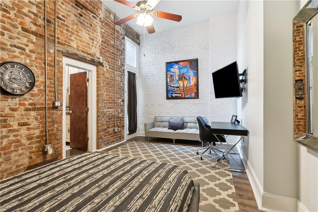 New Orleans, Louisiana 70130, United States, 2 Bedrooms Bedrooms, ,2 BathroomsBathrooms,Residential,Active,45209