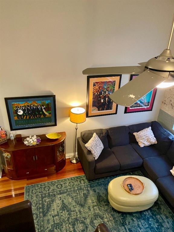 920 POEYFARRE Street 345