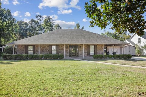 212 SPRUCE Street Mandeville LA 70471