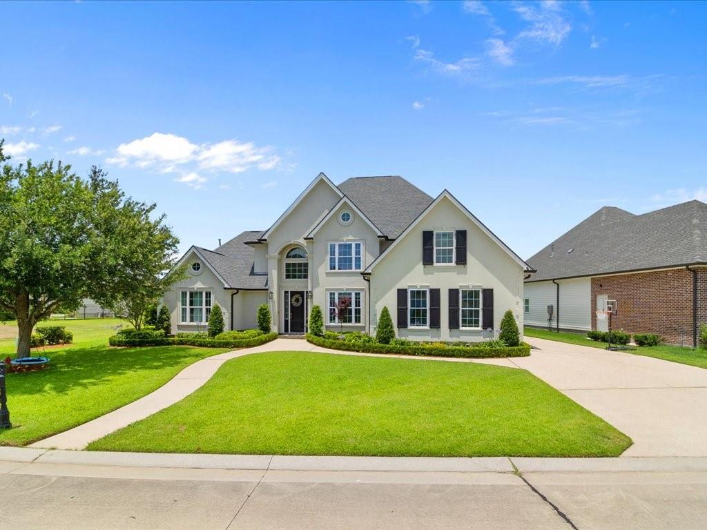 118 DOG WOOD Drive