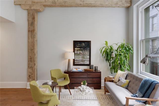 New Orleans, Louisiana 70130, United States, 2 Bedrooms Bedrooms, ,2 BathroomsBathrooms,Residential,Pending,70098