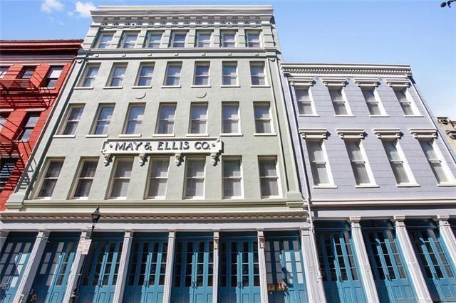 New Orleans, Louisiana 70130, United States, 2 Bedrooms Bedrooms, ,2 BathroomsBathrooms,Residential,Pending,70098
