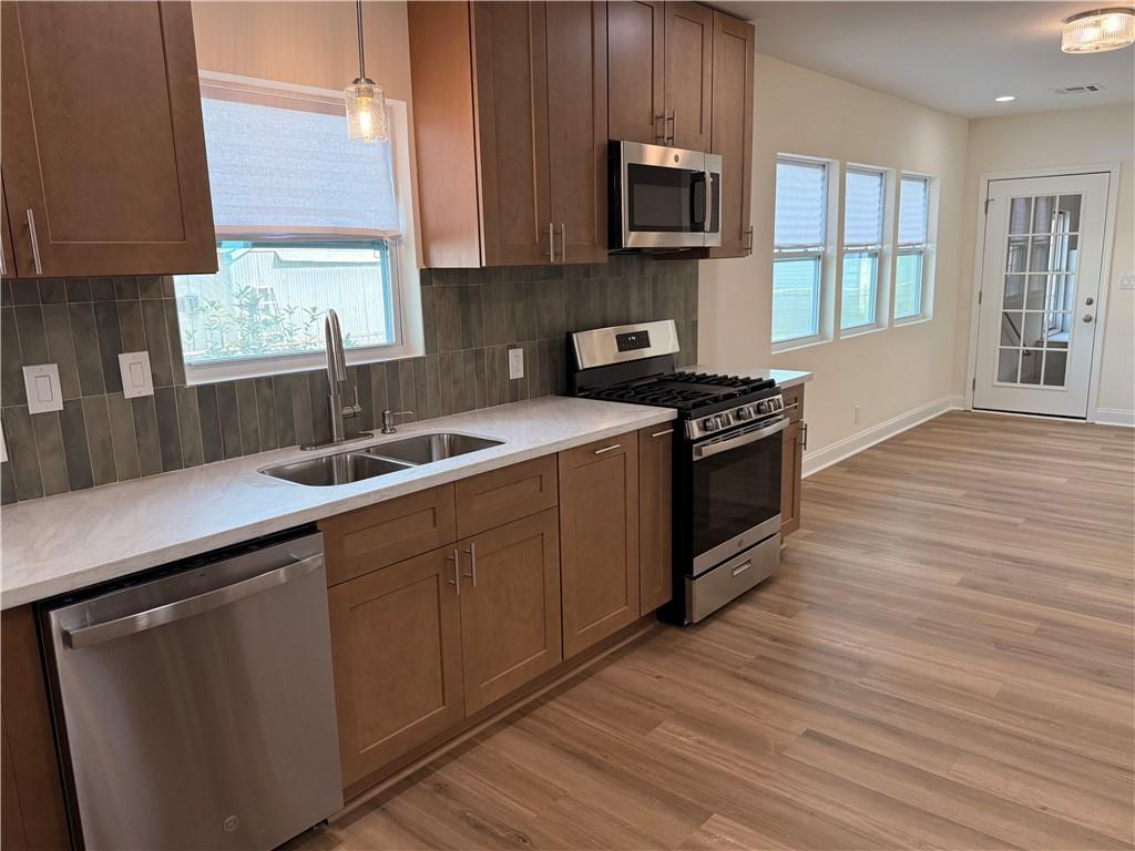 1301 CLAIBORNE Drive