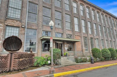 920 POEYFARRE Street PH18 New Orleans LA 70130