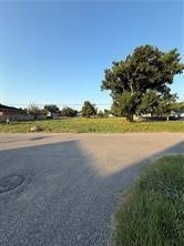1229701-1229703 MEMORIAL PARK Drive