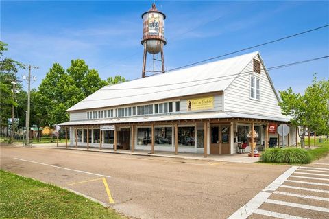 226 E LOCKWOOD Street Covington LA 70433