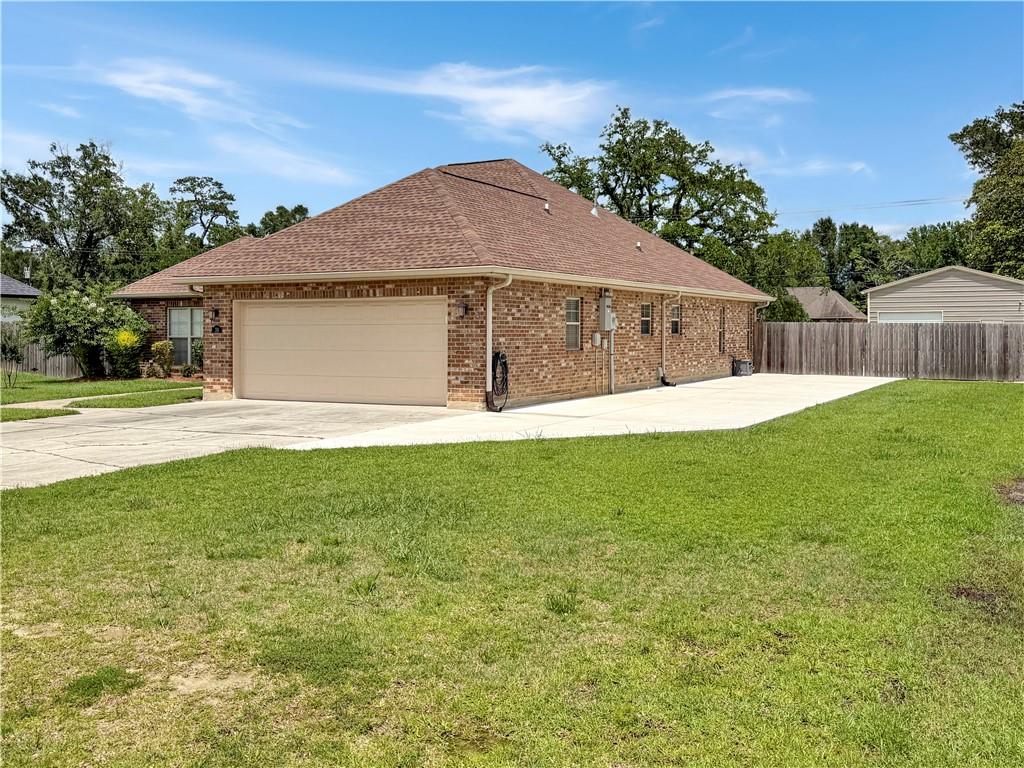 39 MAGNOLIA Court