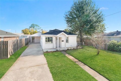 9005 CAMILLE Court River Ridge LA 70123