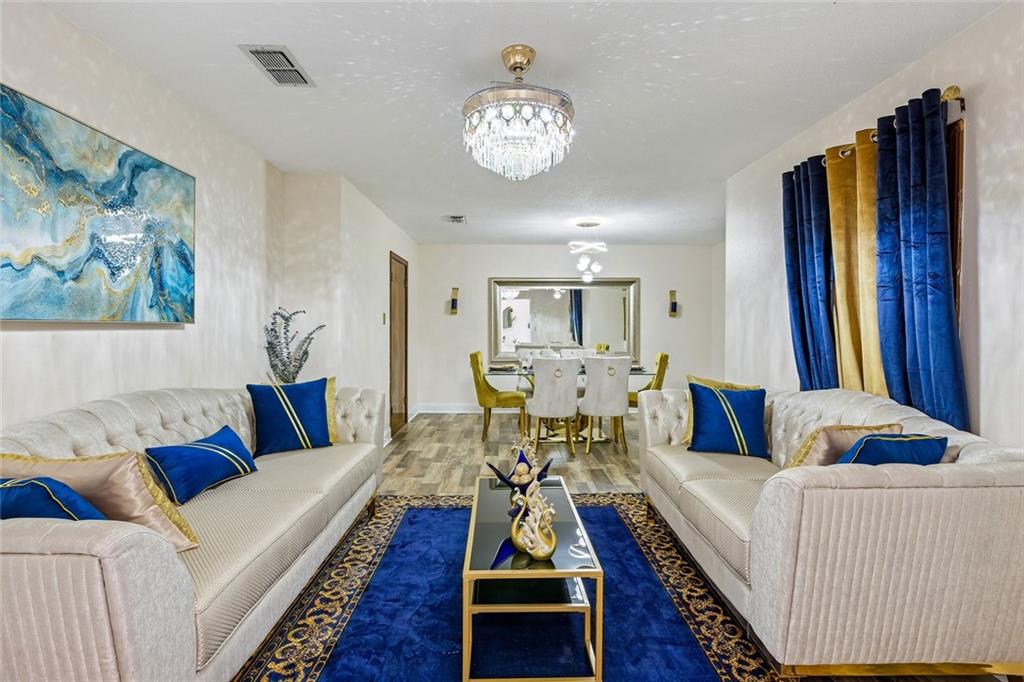 3370 CANNES Place