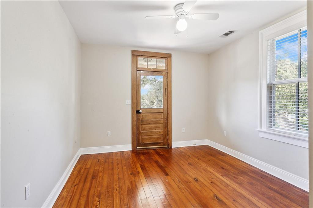 New Orleans, Louisiana 70119, United States, 3 Bedrooms Bedrooms, ,3 BathroomsBathrooms,Residential,Active,53557