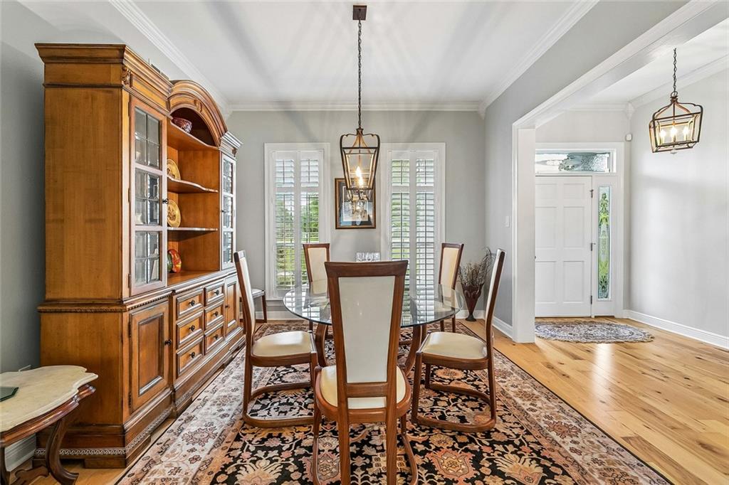 10 BLEU LAKE Drive
