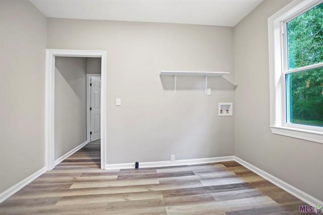 Albany, Louisiana 70711, United States, 1 Bedroom Bedrooms, ,1 BathroomBathrooms,Residential,Active,239084