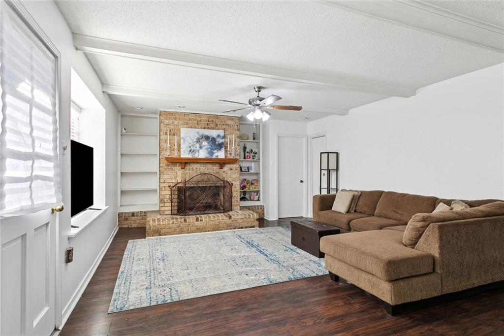 28 GRAND CANYON Drive