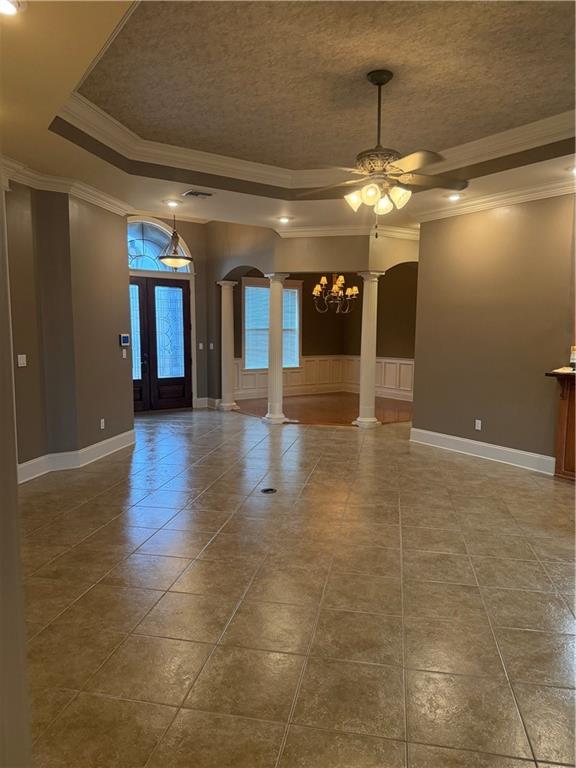257 E AUGUSTA Lane