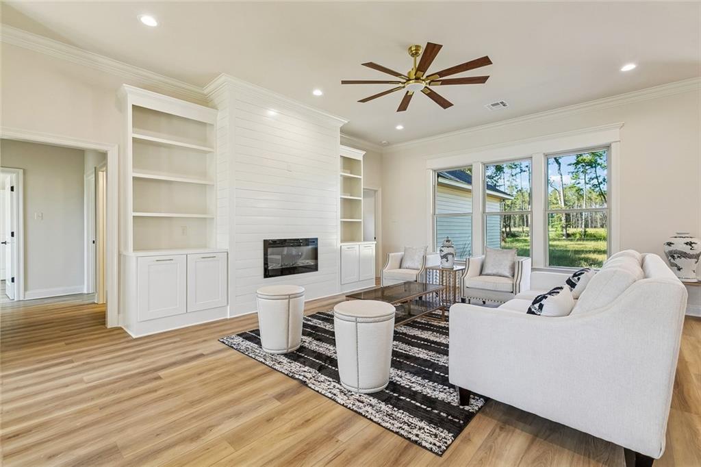 12117 NORTHWOOD Drive