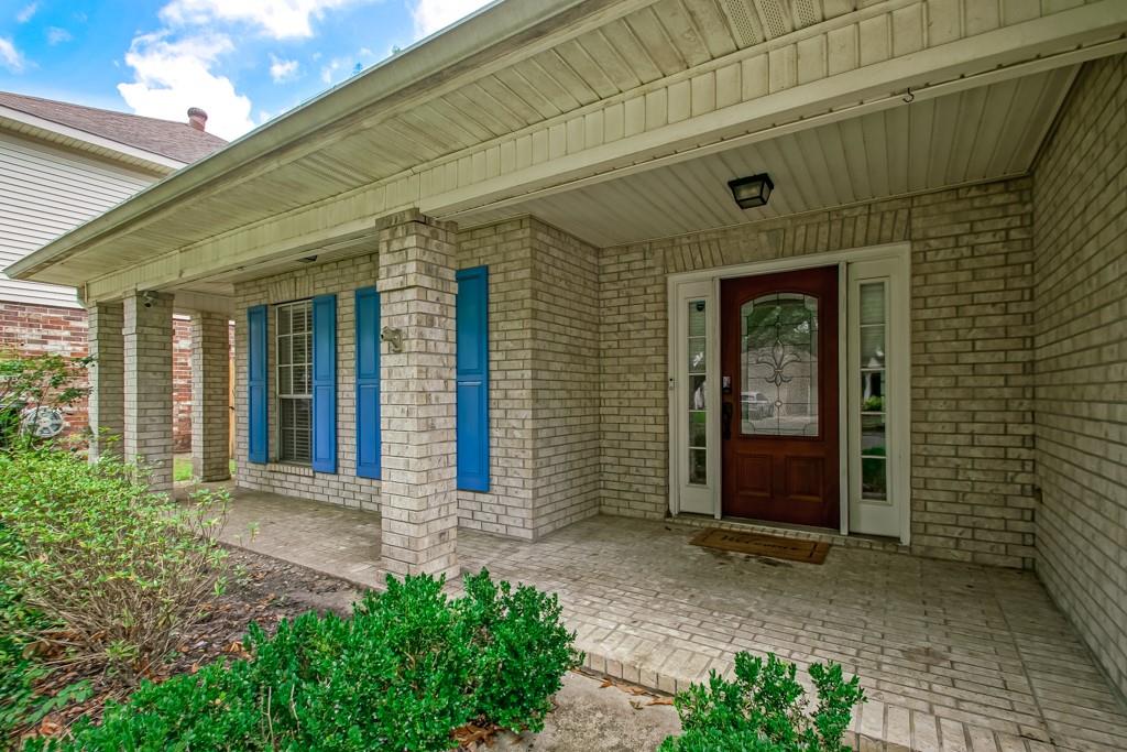 1550 DE BATTISTA Place