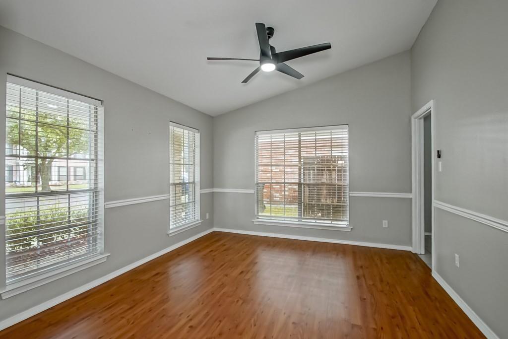 1550 DE BATTISTA Place