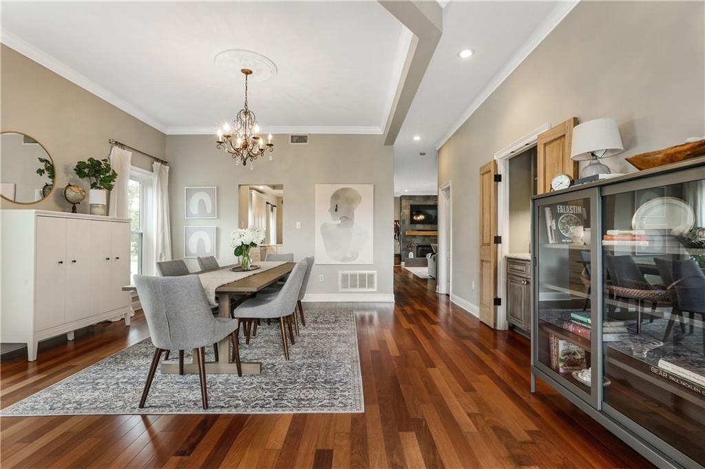 6471 GENERAL HAIG Street