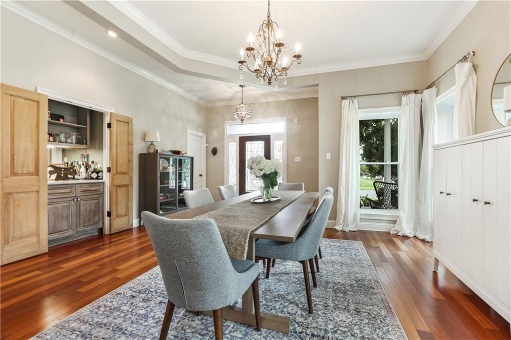 6471 GENERAL HAIG Street