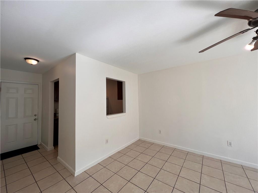 2525 RIVERLAND Drive