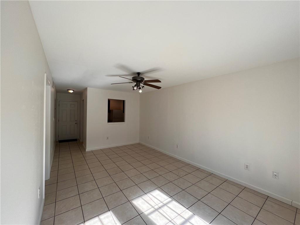 2525 RIVERLAND Drive
