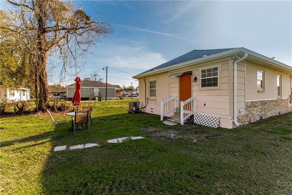 Reserve, Louisiana 70084, United States, 2 Bedrooms Bedrooms, ,1 BathroomBathrooms,Residential,Pending,64037