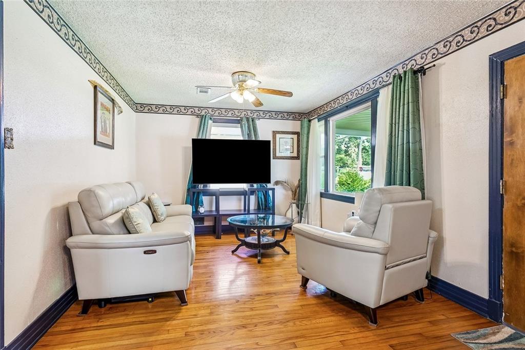 1507 COMPROMISE Street